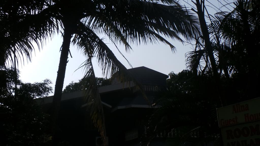 Alina Guest House Calangute Exteriör bild
